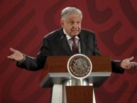 AMLO defiende firma memorándum para invalidar Reforma Educativa