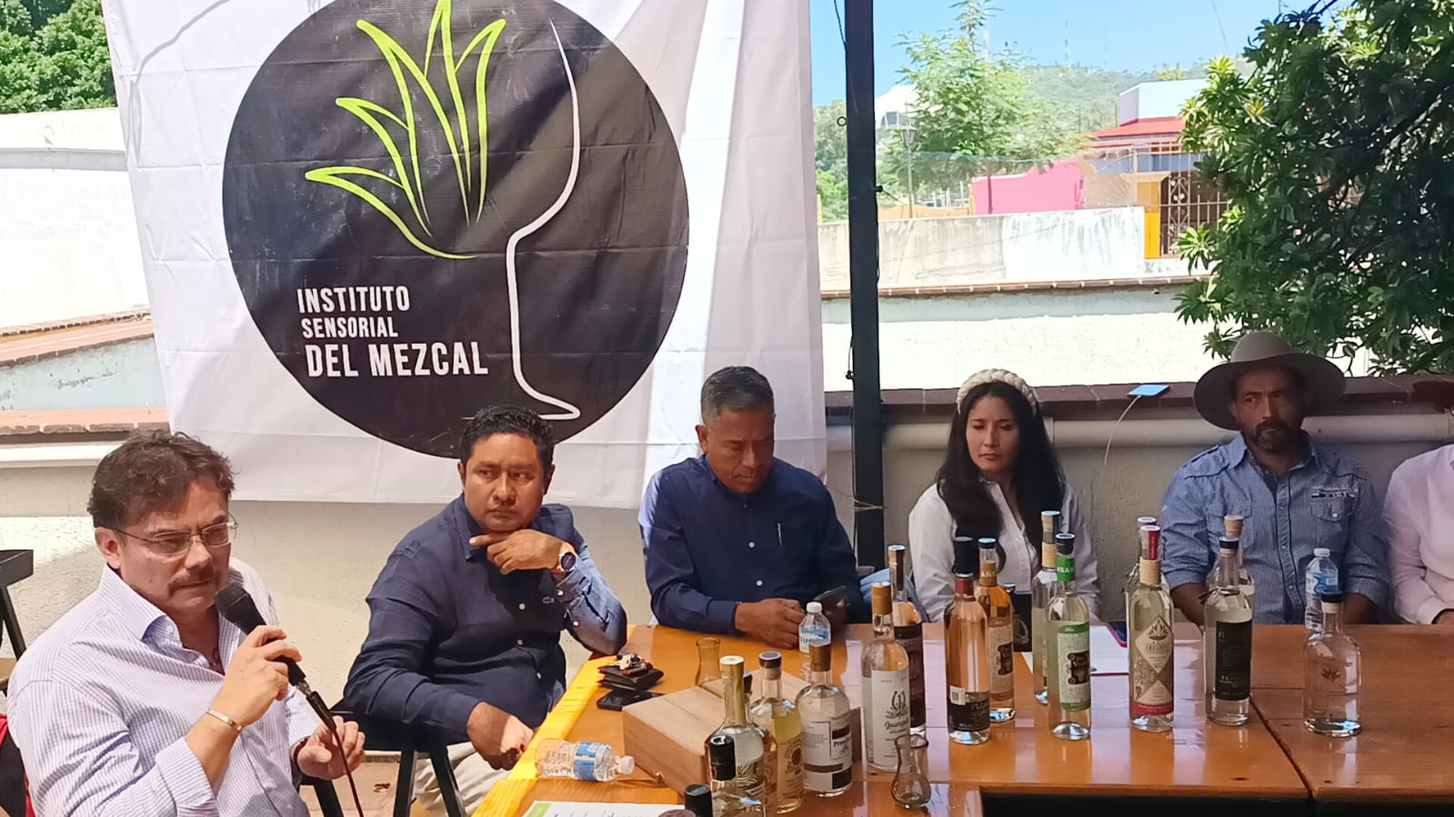 Presentan El Instituto Sensorial Del Mezcal