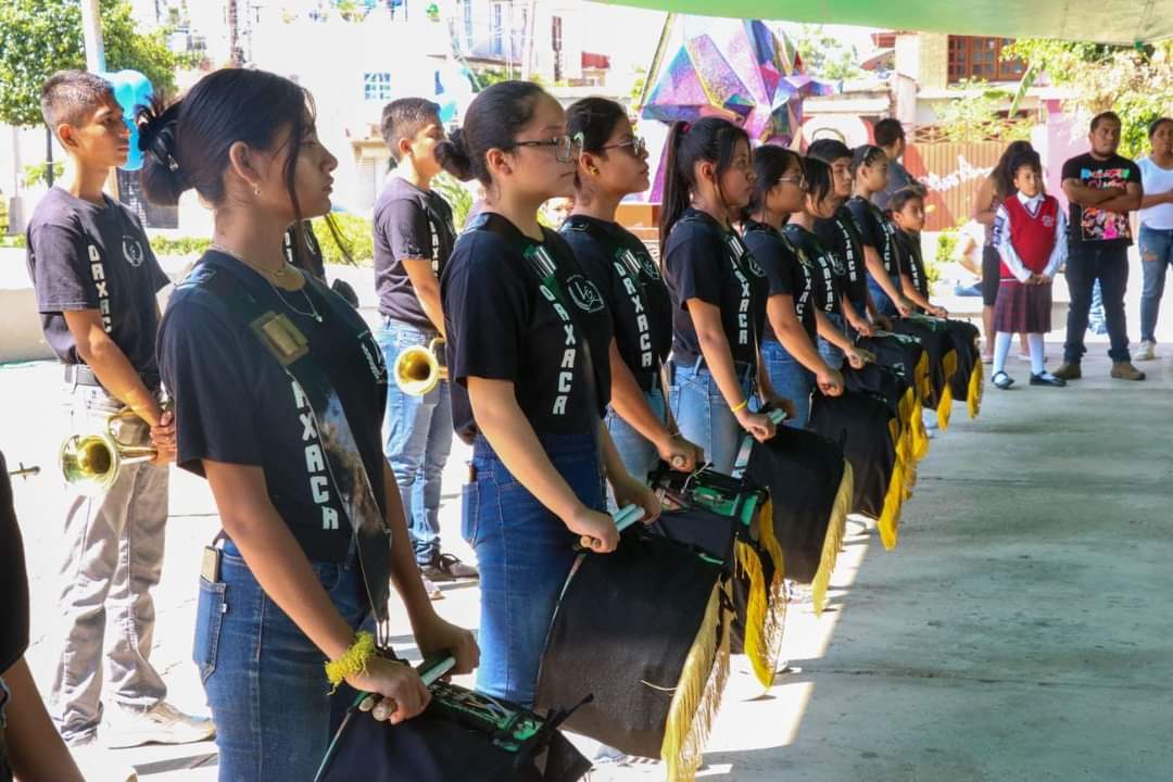 Gobierno de Xoxocotlán fomenta la educación cívica y el fortalecimiento