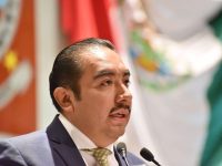 Indignante que PRI y Morena pretendan aprobar una ley electoral a modo: Horacio Antonio