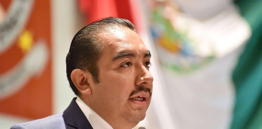 Indignante que PRI y Morena pretendan aprobar una ley electoral a modo: Horacio Antonio