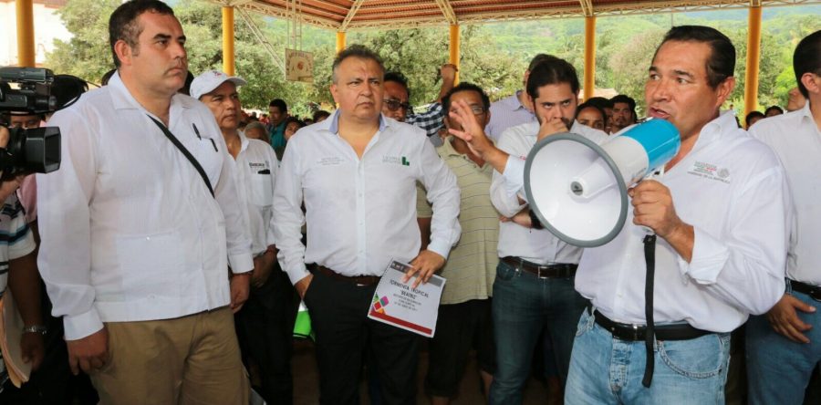 Liconsa apoya a oaxaqueños damnificados con 6 mil litros de leche y 60 mil litros de agua potable