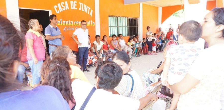 Se solidariza Carol con familias de Salina Cruz afectadas por tormentas y explosiones en refinería de PEMEX