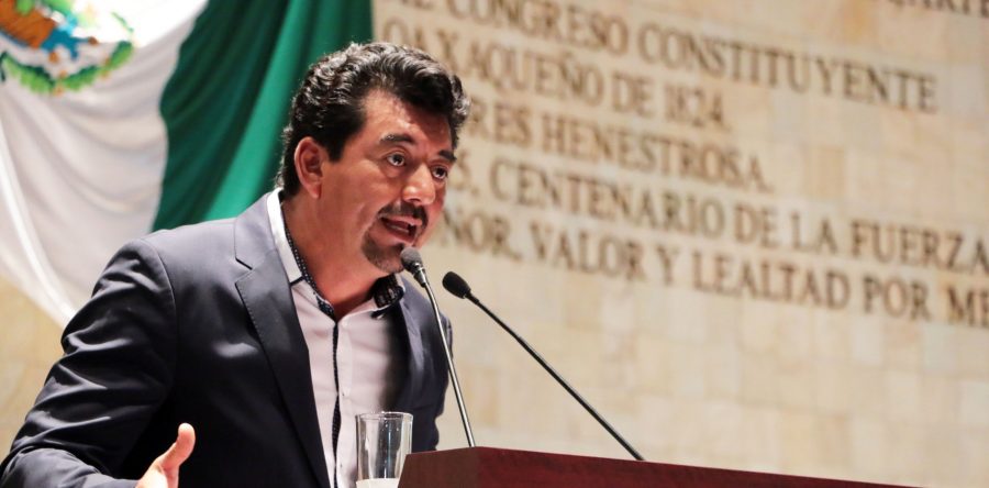 Obras mal planeadas de SCT incrementaron daños en la Costa: Juan Mendoza