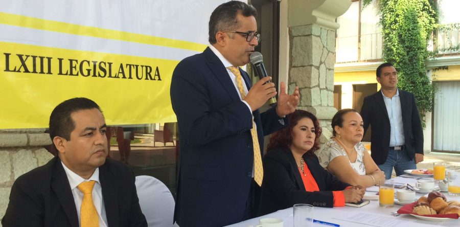 Deben exfuncionarios de Cué resarcir daño económico causado a los oaxaqueños: PRD