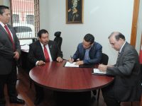 Suscriben acuerdo para promover una educación basada en principios entre los capitalinos