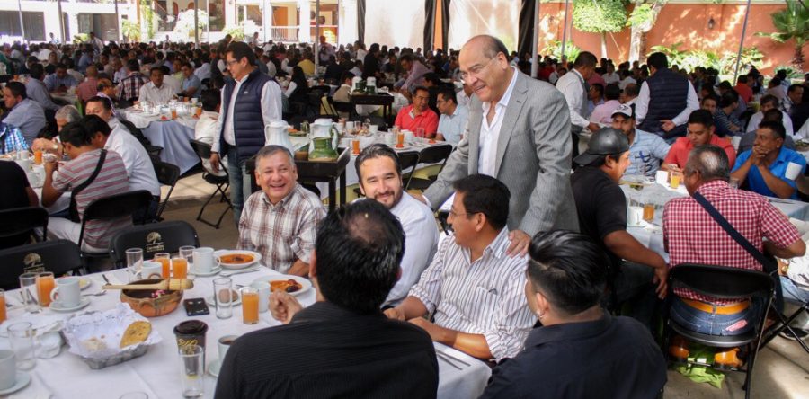 Respalda Gobierno del Estado  labor paternal de trabajadores