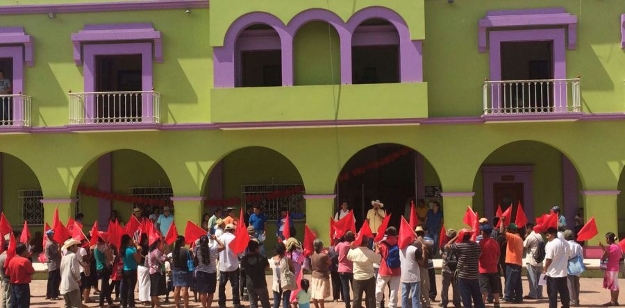 Antorcha Campesina toma nuevamente Palacio Municipal de Putla