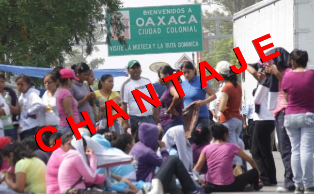 Rezagos y chantajes: El Comunicador