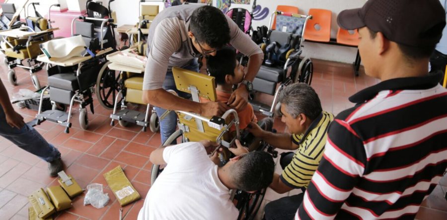 Club Rotario y Fundación Cinépolis colaboran con DIF Estatal Oaxaca