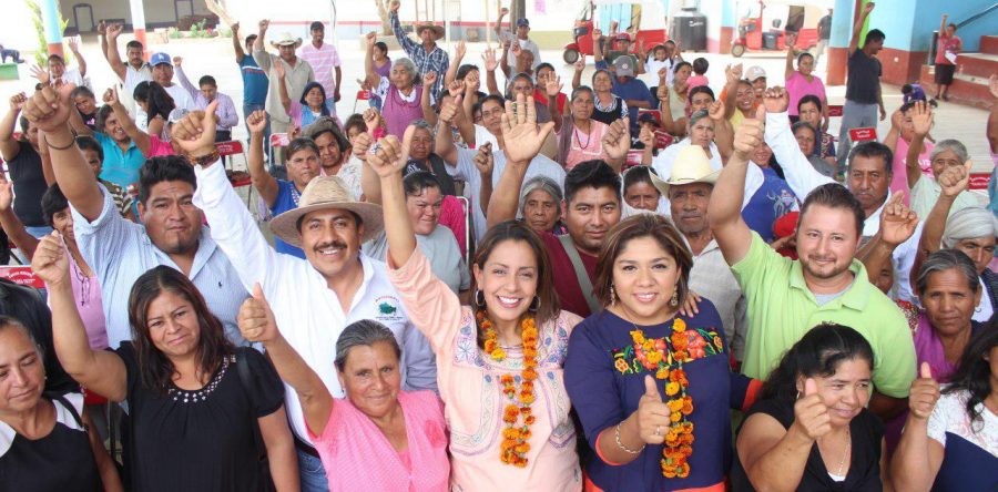 Estufas ecológicas impulsarán autoempleo de mujeres de Agua del Espino, Totomachápam y Yogana: Mariana Benítez