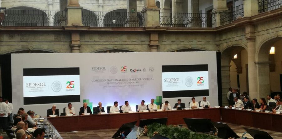 Gobierno Estatal trabaja de la mano con el Federal para combatir la pobreza.