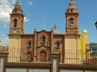 La lana hace milagros en la iglesia: Horacio Corro Espinosa