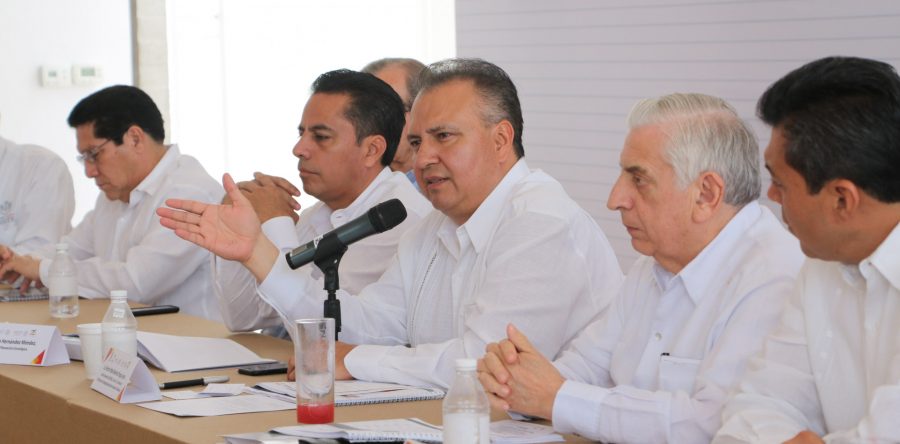 Liconsa aumentará padrón de personas beneficiarias y compra de leche a productores de Tabasco