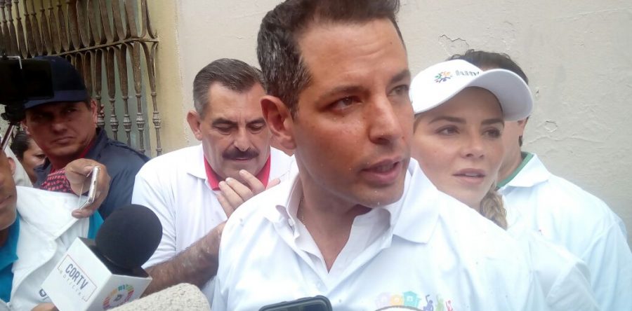 Con tequio pretenden limpiar muladar en Oaxaca