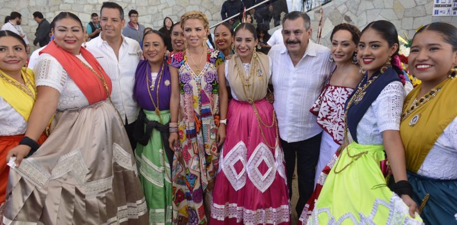 Con júbilo y orgullo, presencia Hernández Fraguas la Octava de los Lunes del Cerro