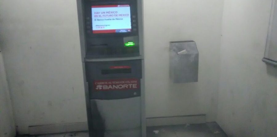 Investiga Fiscalía daños a cajero en el mercado “La Merced”