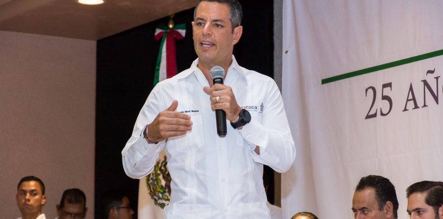 Compromete Murat su apoyo para la reestructuración administrativa de la UABJO