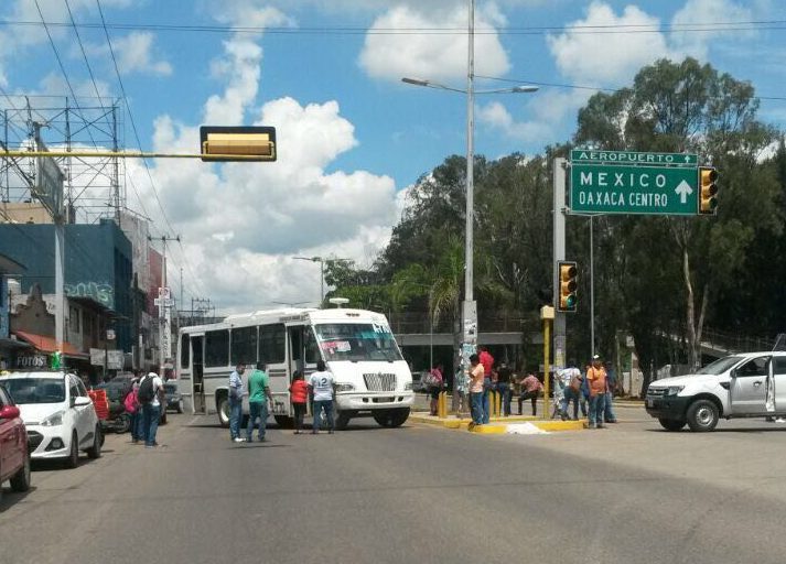 S-22 bloquea frente al IEEPO