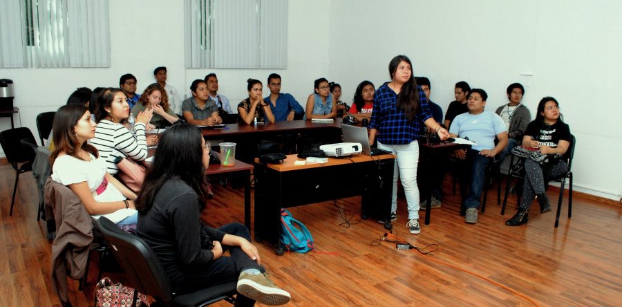 Acercan talleres de fotografía y redacción a las juventudes oaxaqueñas