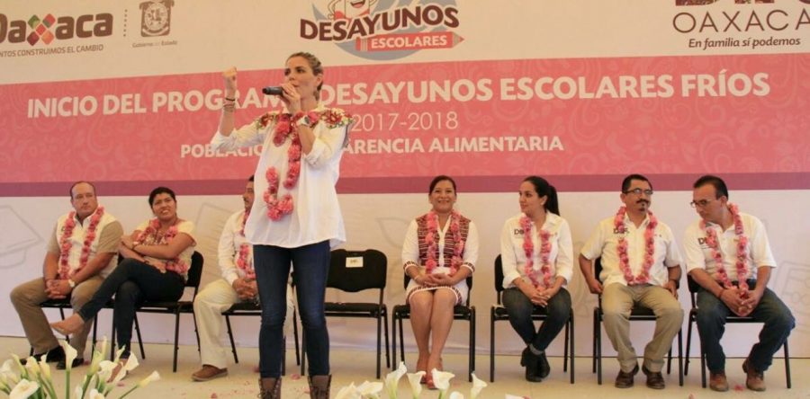 Acercan “Desayunos Escolares Fríos” en la Mixteca