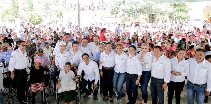 DIF Estatal y el Gabinete Social benefician a la población de Miahuatlán