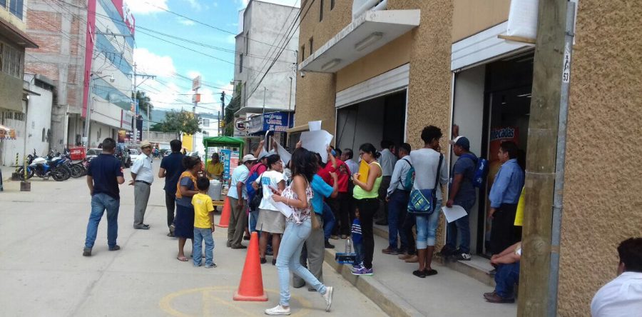 Habitantes de Telixtlahuaca protestaron en Sevitra.