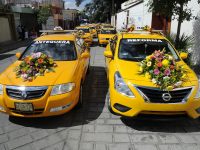 Felicita Hernández Fraguas a taxistas de la capital