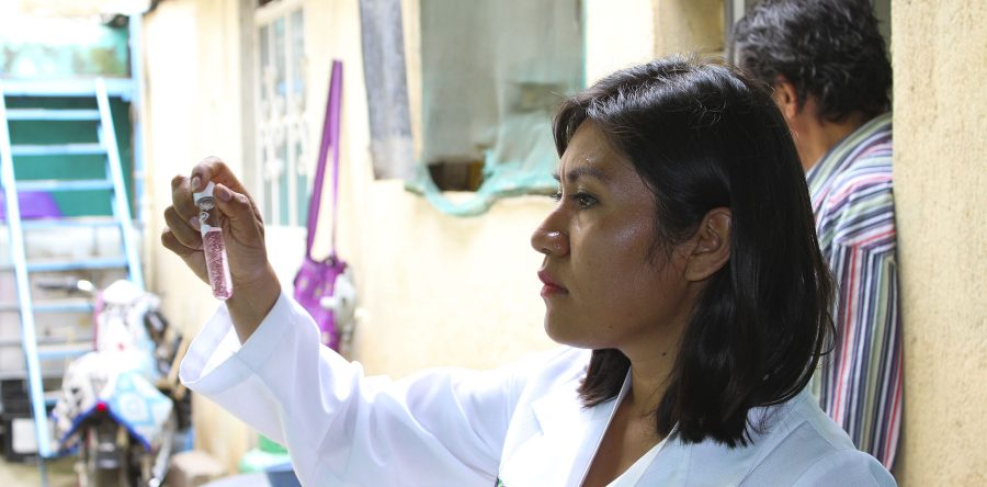 Inspecciona SAPAO servicio de agua potable en Colonia Libertad