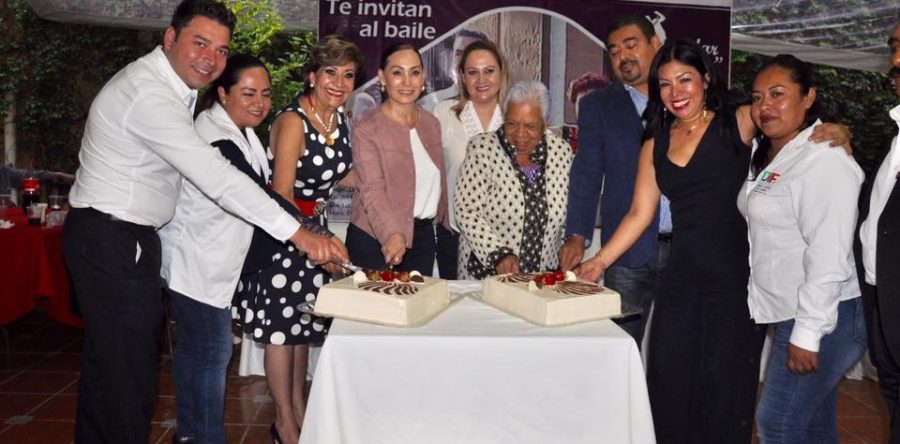 Santa Lucía del Camino festeja el Día del Adulto Mayor con el baile “Recordar es Vivir”