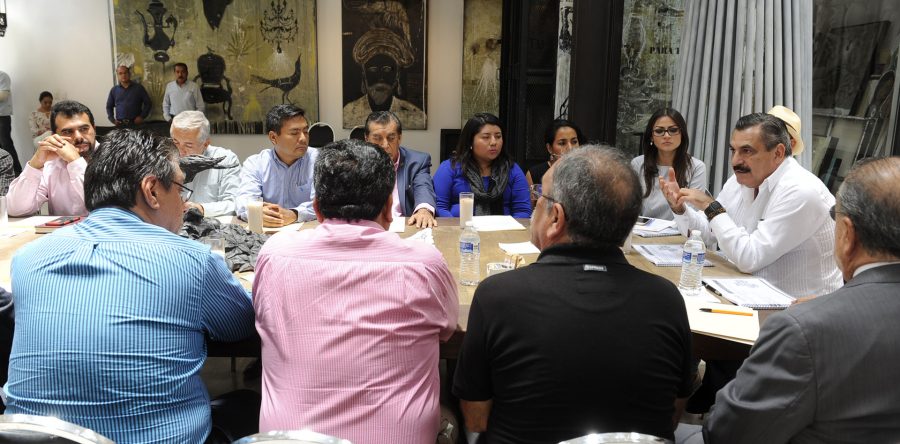 Evalúa Hernández Fraguas proyectos presentados por el Consejo de Participación Ciudadana