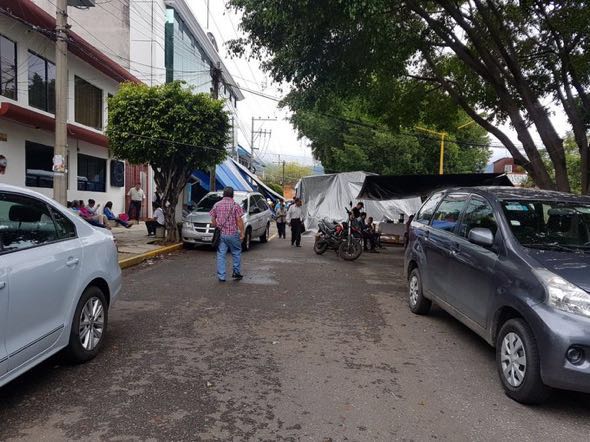 Siguen tomadas las oficinas del Seguro Popular