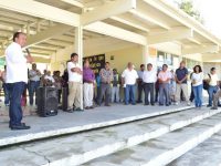 Sergio López Sánchez visita Silacayoapan para entregar resultados.