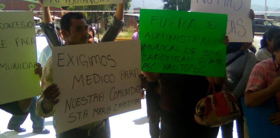 Pobladores de Zapotitlán piden la salida de su administrador
