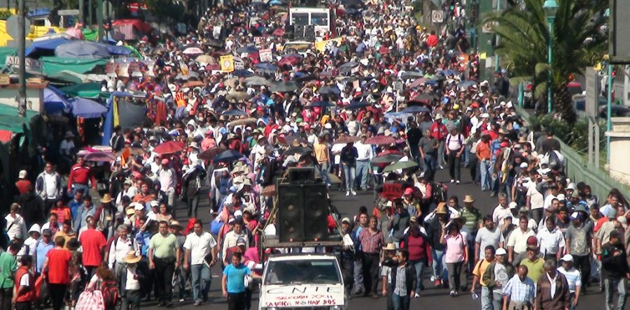 El peligroso juego del ‘bueno y el malo’ que la Federación y Oaxaca juegan con la Sección 22: Adrián Ortiz