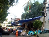 Continúa toma del Seguro Popular.