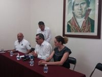 Reconocen que ciudad de Oaxaca está inundada de baches; va programa emergente