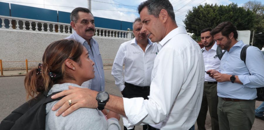 Supervisa Alejandro Murat daños menores en Hospital Civil