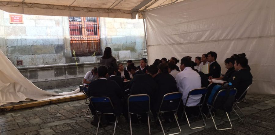 Alumnos de Enfermería toman clases sobre el Andador Turístico