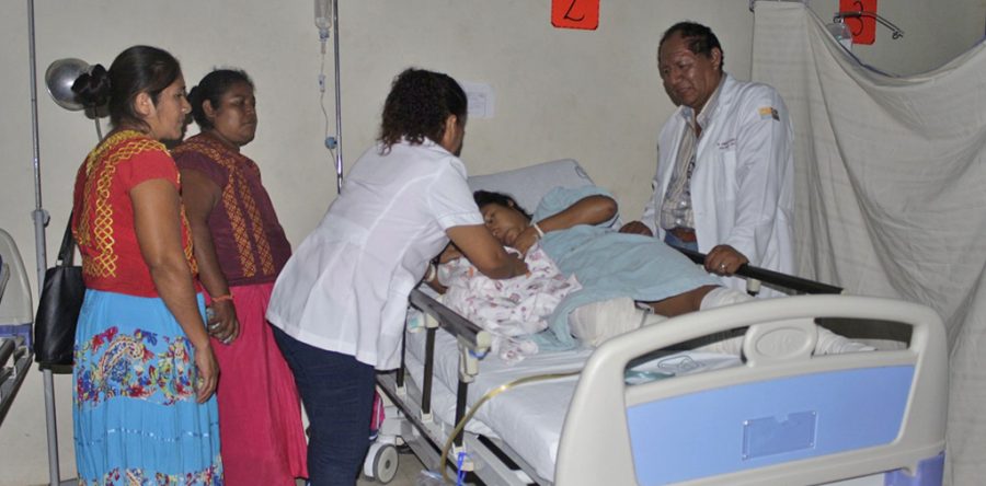 Decena de partos atendidos en escuela habilitada como unidad médica en Juchitán