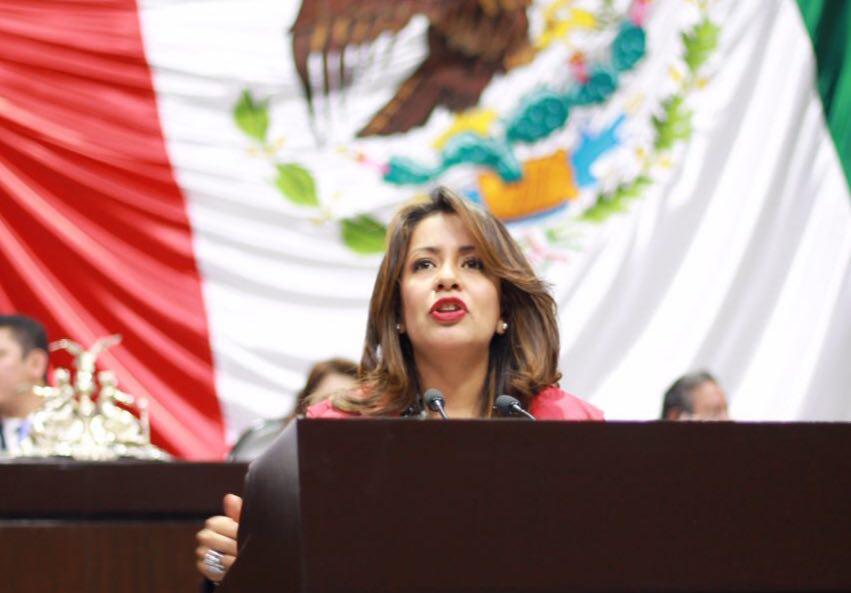 Rendición de cuentas, derecho de las y los oaxaqueños: Mariana Benítez