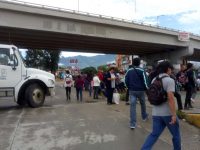 Visita de Peña Nieto provoca bloqueos en la ciudad