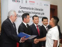 Encabeza AMH liberación de presos; suman 404 en la actual administración