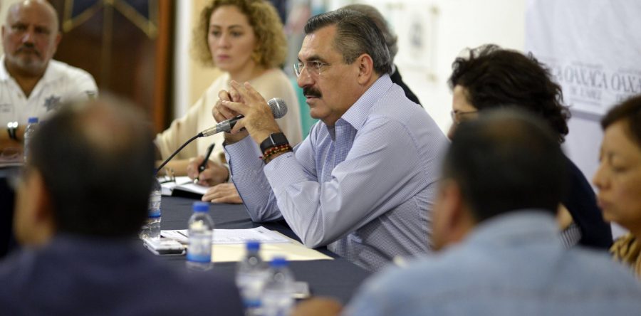 Con apoyo de autoridades auxiliares, atiende gobierno municipal afectaciones por fenómenos naturales