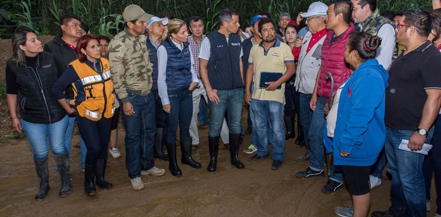 Brinda DIF Estatal apoyo a la población afectada por lluvias en Xoxocotlán
