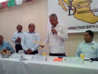 Organizaciones y partidos políticos continúan con proselitismo mientras contingencia azota a Oaxaca