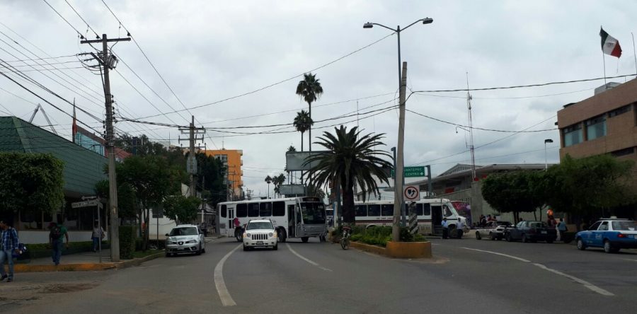 S-22 bloquea frente al ADO y toma caseta de Huitzo