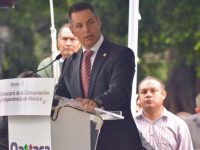 Peña Nieto sigue apoyando a Oaxaca: Murat