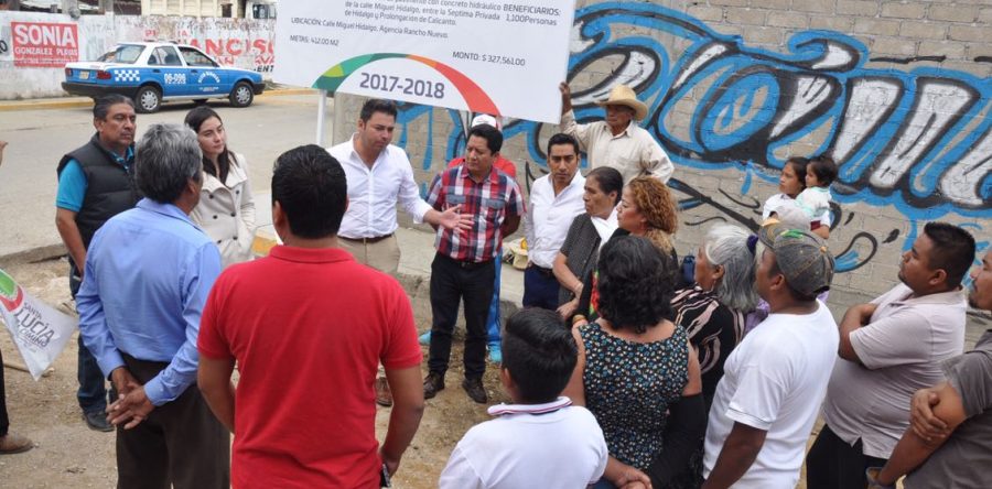 Raúl Cruz trabaja intensamente por un Santa Lucía con más y mejores vialidades.