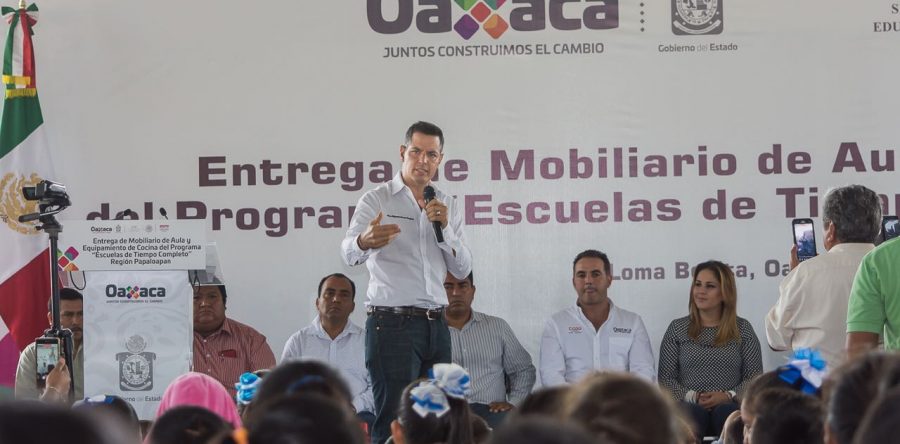 Promueve Gobierno desarrollo educativo en la región de Tuxtepec: AMH